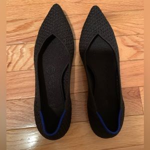 Rothys The Point in Black, Honeycomb texture.